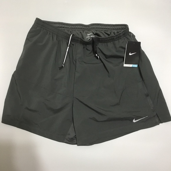 nike shorts zipper side pocket nike shorts zipper side pocket